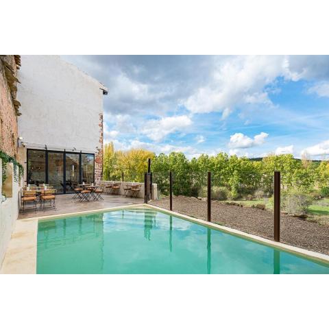 Suites con jacuzzi y chimenea, Duo Somnia Servicio Restaurante